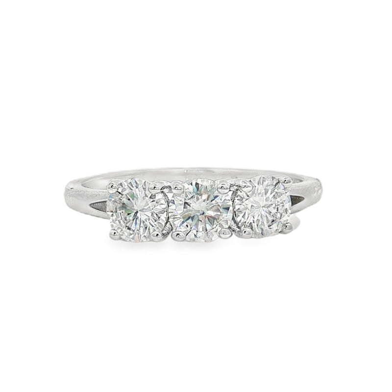 Anello Sara– Trilogy Moissanite 3 Pietre 4,5mm | Argento 925
