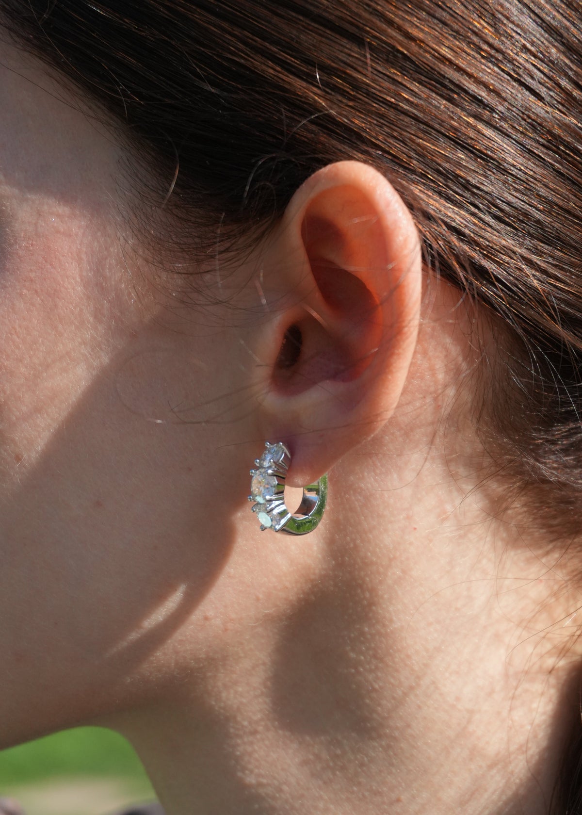 Orecchini Aelwen – Orecchini Moissanite Cerchio Ovale Trilogy Pietre degrade | Argento 925