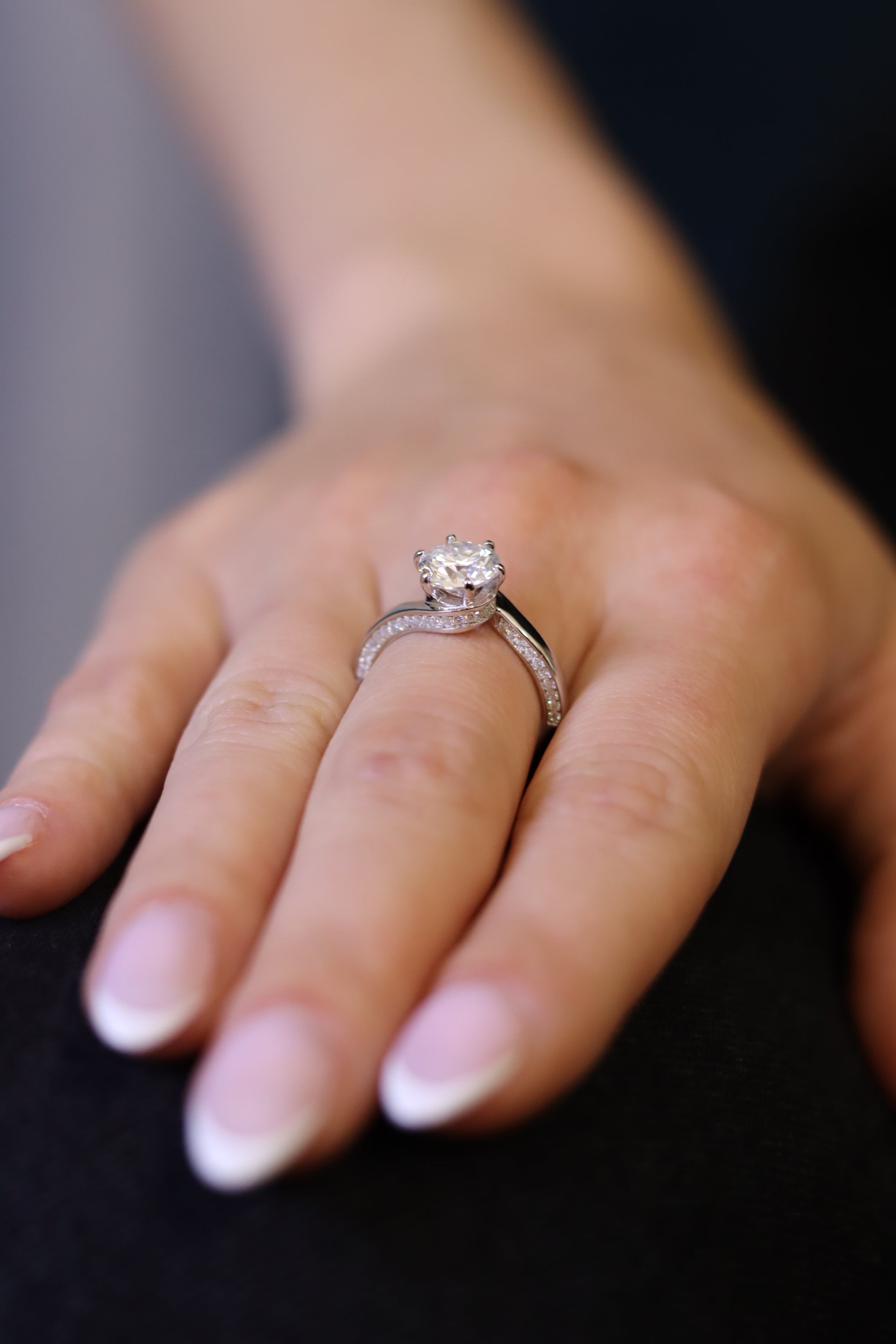 Anello Gaura Moissanite