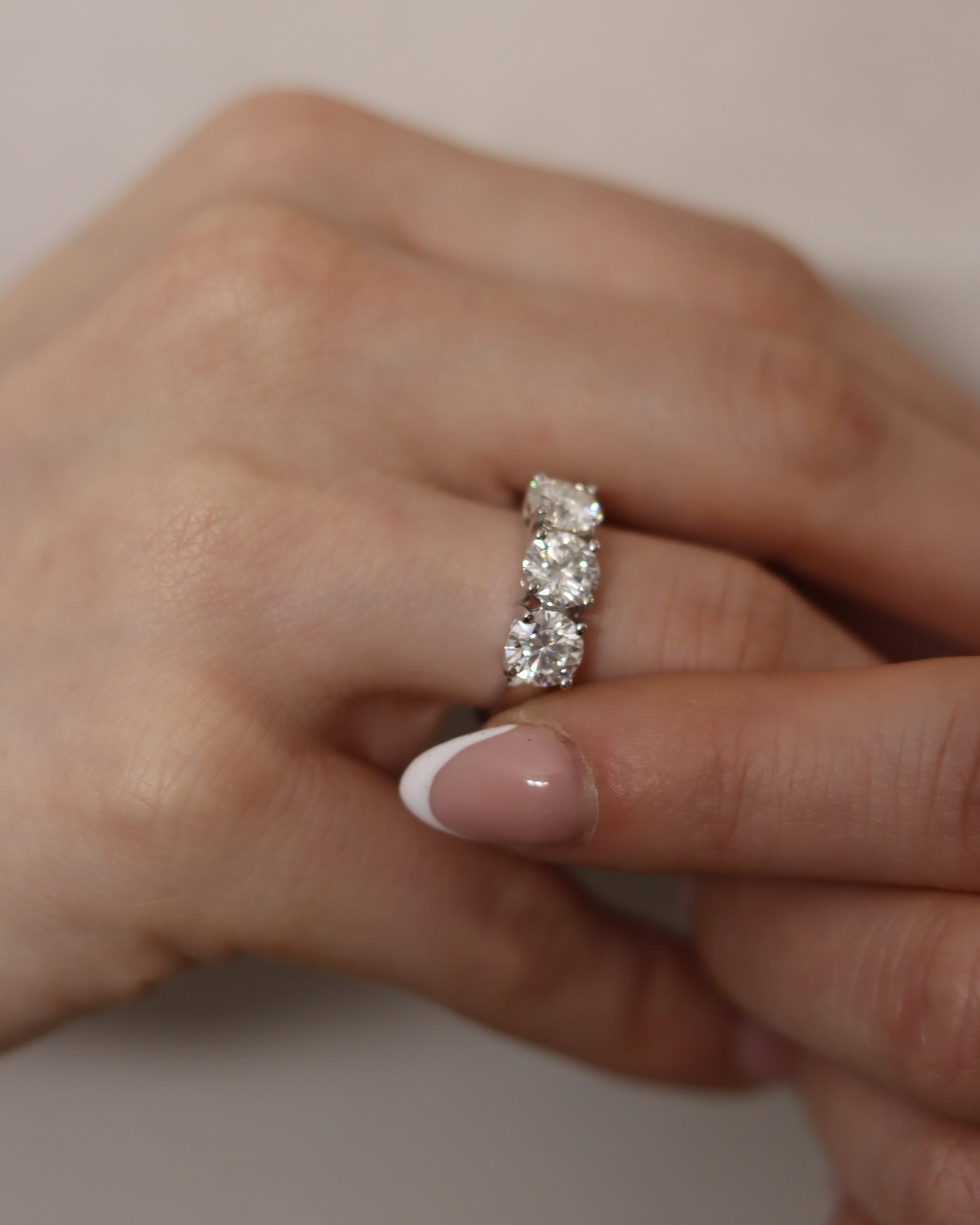 Anello Lillà Moissanite