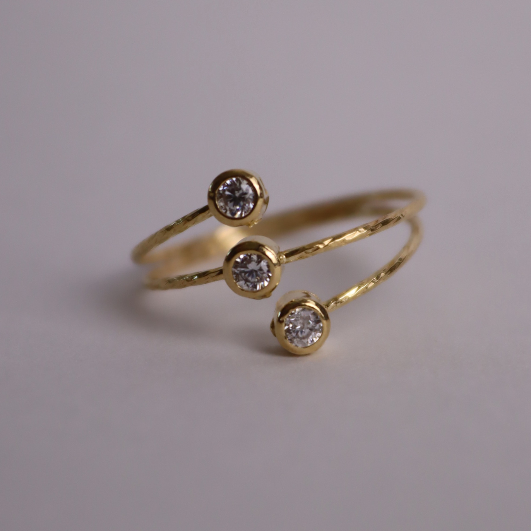 Anello a Spirale Regolabile 3 Zirconi - Anello Donna Oro Placcato 18KT