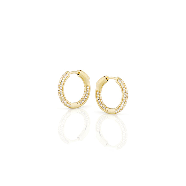 Orecchini a cerchio placcati in oro diametro 30 mm – larghezza 2 mm Orecchini a cerchio placcati in oro diametro 30 mm – larghezza 2 mm