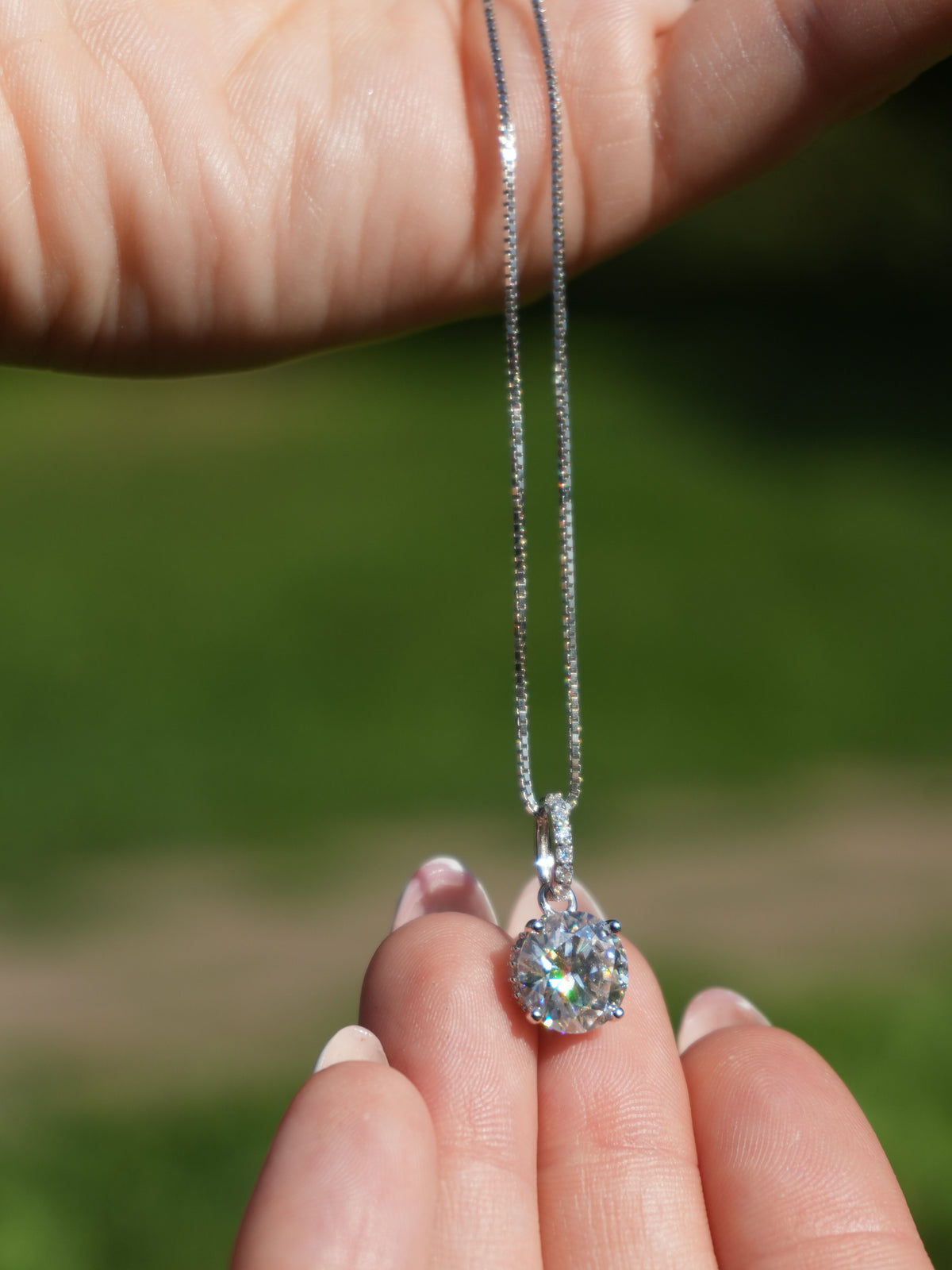 Collanina Ivy – Collana Moissanite Punto Luce 9 mm  | Argento 925