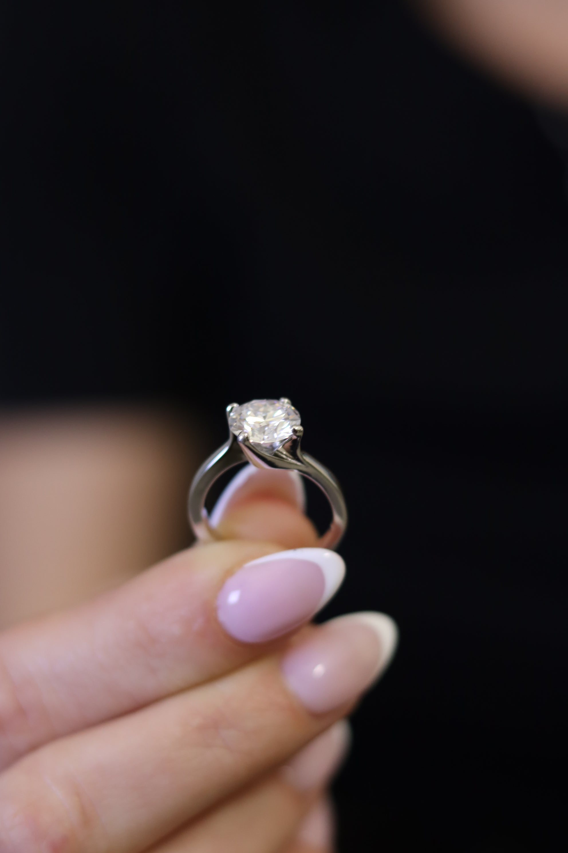 Anello Camelia Moissanite