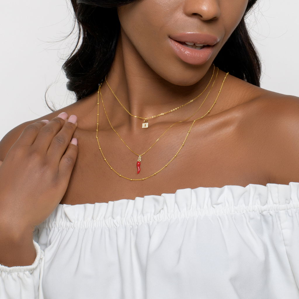 Collana Portafortuna Donna Con Ciondolo Corno E Peperoncino Rosso - Acciaio Inox 316L Color Oro, Anallergica